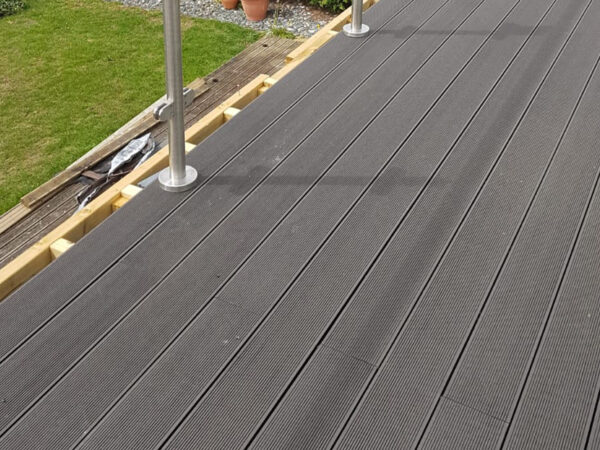 Grey 23mm Double Sided Estandar Decking Board (146mm x 3,600mm) 2