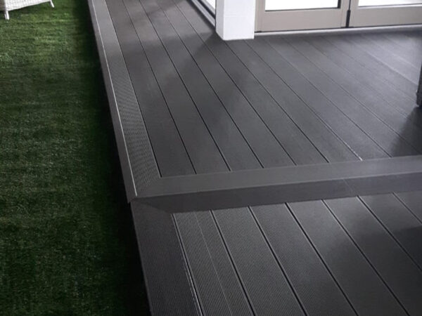 Grey 23mm Double Sided Estandar Decking Board (146mm x 3,600mm) 4